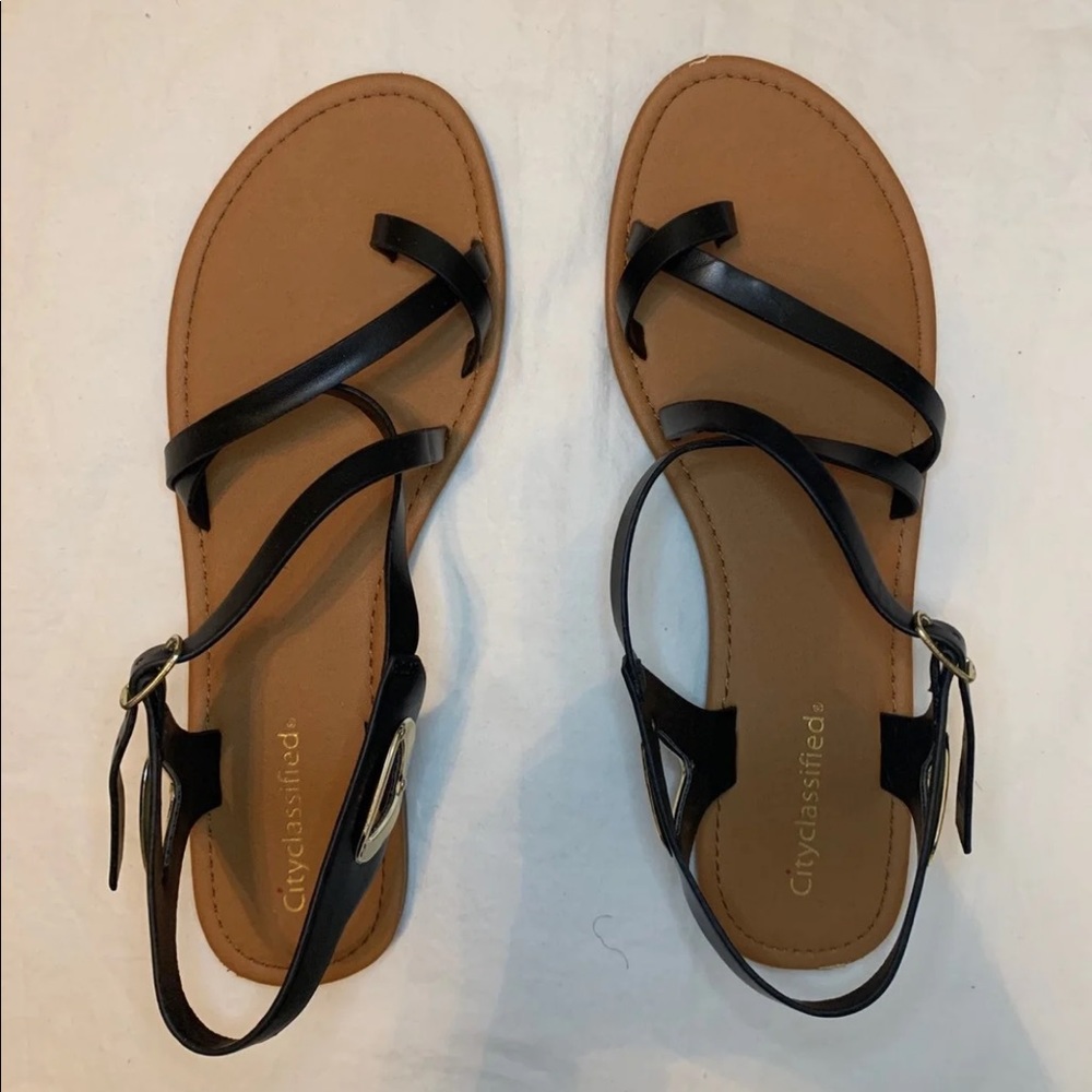 City Classified Strap Sandals (Size 11)
